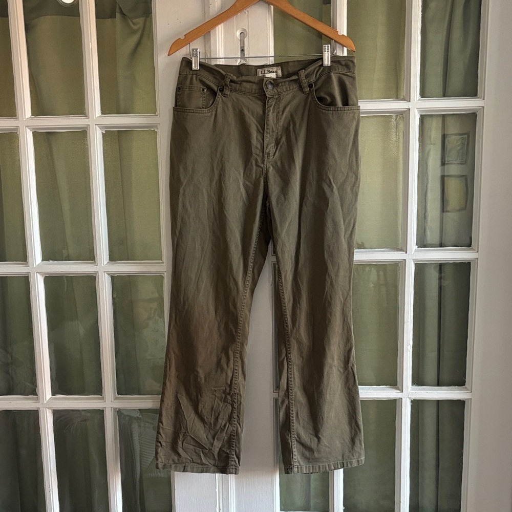 L.L. Bean Women's Olive Green Casual Pants
